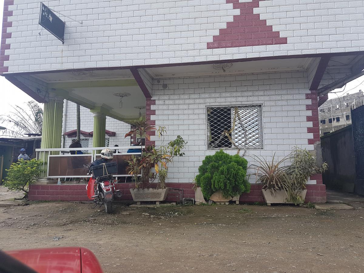 Hotel Kdv Bonabéri Exterior foto